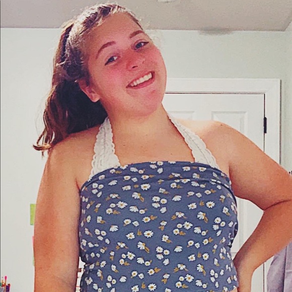 Meet your Posher, Olivia - Picture 1 of 1